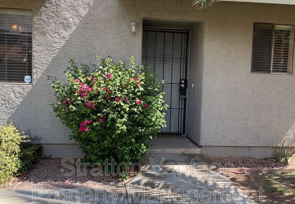 419 E CULLUMBER AVE