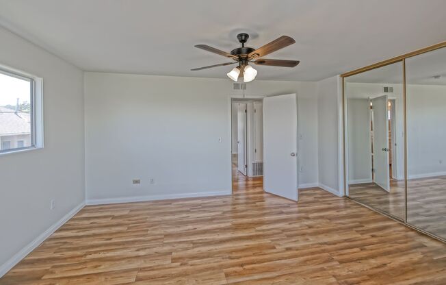 3 beds, 2 baths, $4,000