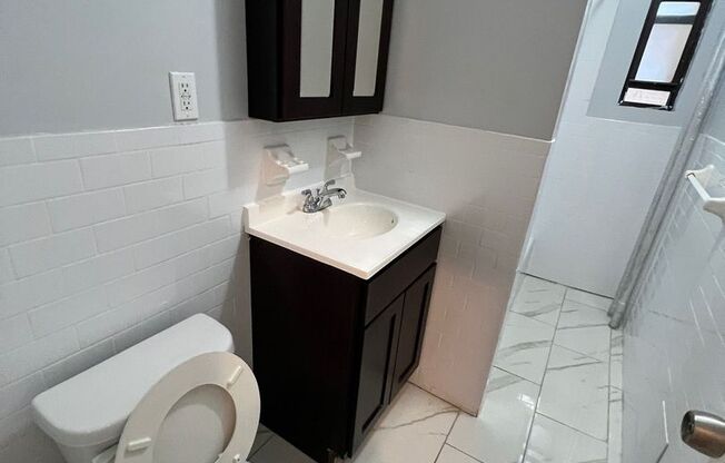 Studio, 1 bath, $1,750, Unit A14