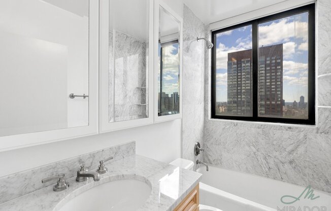 3 beds, 3 baths, $12,500, Unit 26G