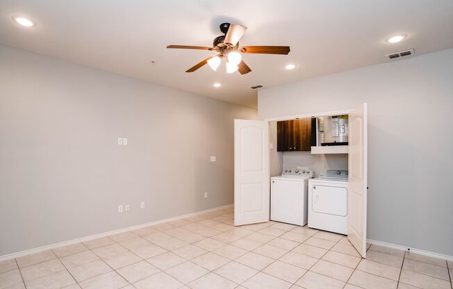 1 bed, 1 bath, 711 sqft, $750, Unit A4  (MVEC 1041313) Downstairs HANDICAP ACCESSIBLE