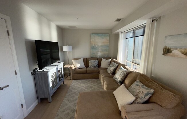 1 bed, 1 bath, 800 sqft, $4,400, Unit PH03