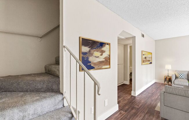 3 beds, 2.5 baths, 1,365 sqft, $3,125, Unit 30