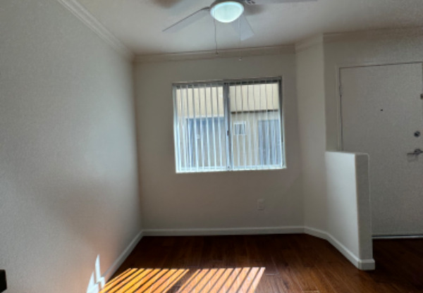 13022 Riverside Dr 9
