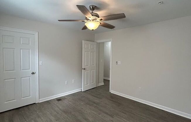 3 beds, 2 baths, $1,650, Unit 17254-27B