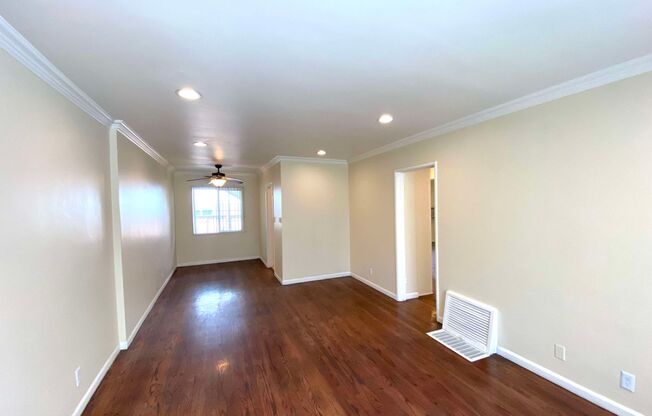 2 beds, 1 bath, $2,195