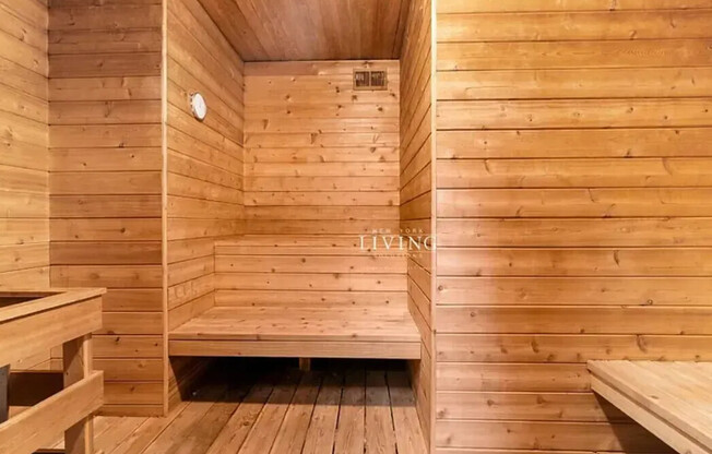 1 bed, 1 bath, 832 sqft, $6,300, Unit 18C