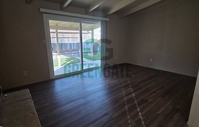 3 BEDROOM 2 BATH MODESTO HOME AVAILABLE NOW!!