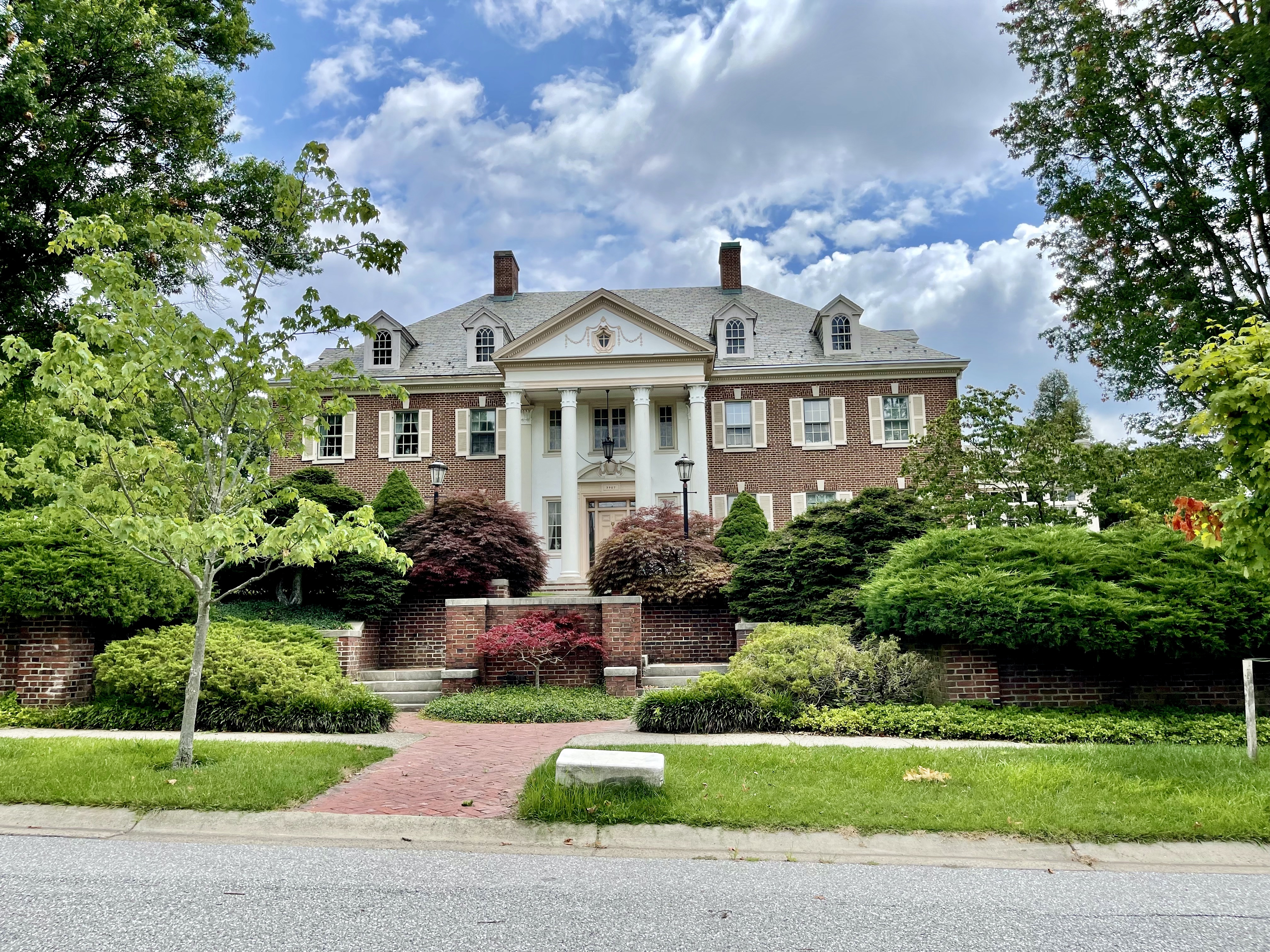 Mansion on the Greenway in Guilford