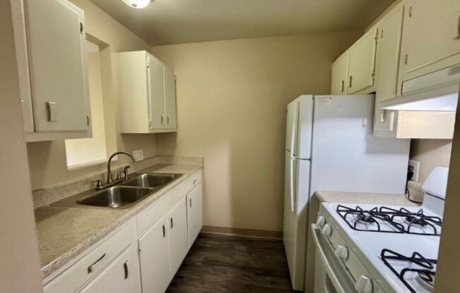 Oak Valley Apartments