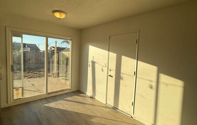 3 beds, 1 bath, $2,995