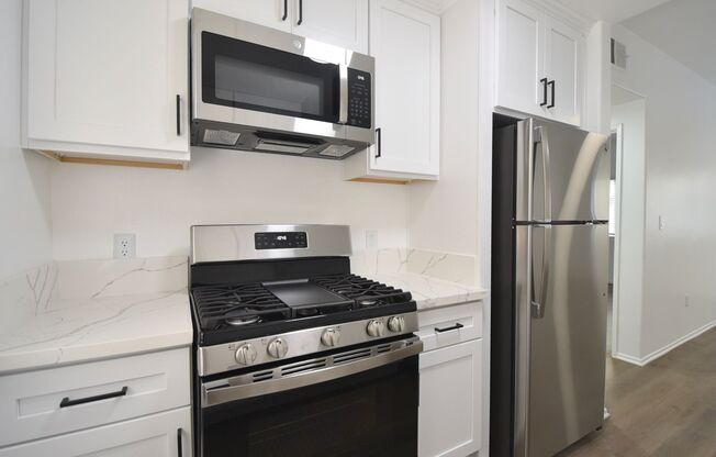 1 bed, 1 bath, 650 sqft, $2,195, Unit 104