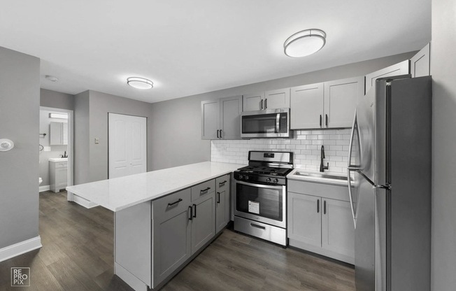 15 N DRYDEN PL