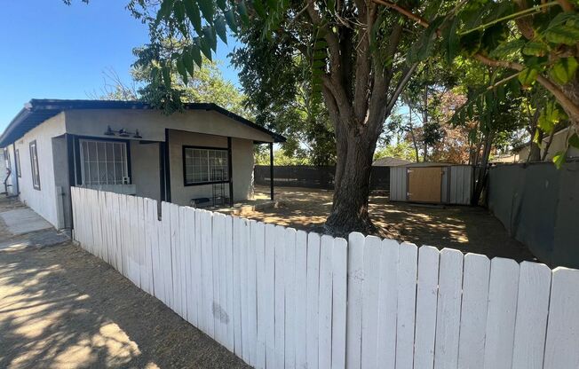 10945-10953 Campbell Ave. Riverside CA