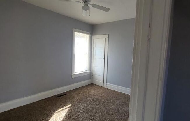 2 beds, 1 bath, $950