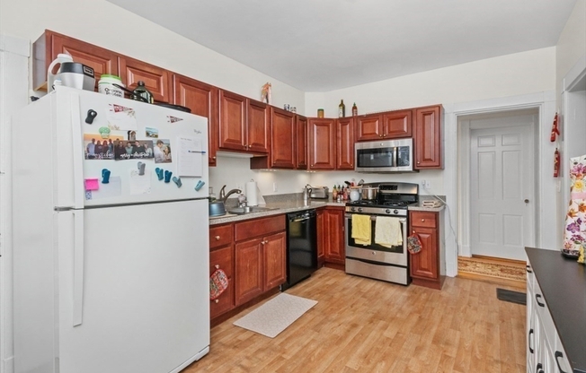 23 BENTLEY ST