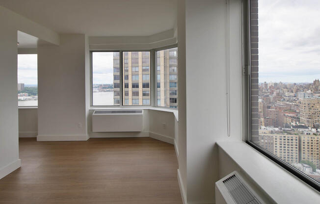 1 bed, 1 bath, 941 sqft, $6,057, Unit 39B