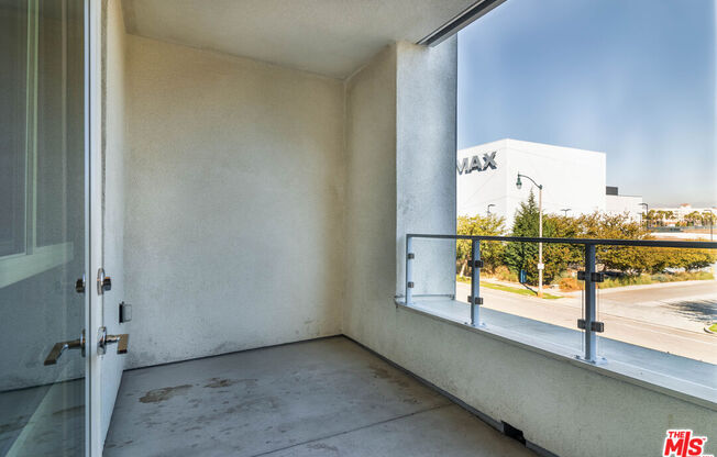 12655 Bluff Creek Dr Unit 106