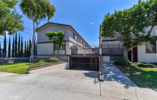 1818 W 145 ST