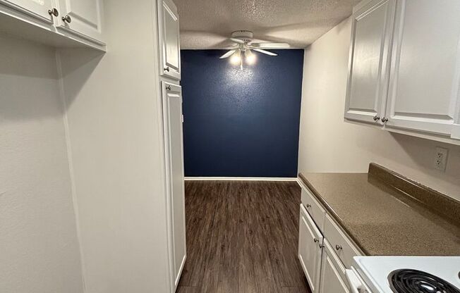 1 bed, 1 bath, 750 sqft, $2,220, Unit 714