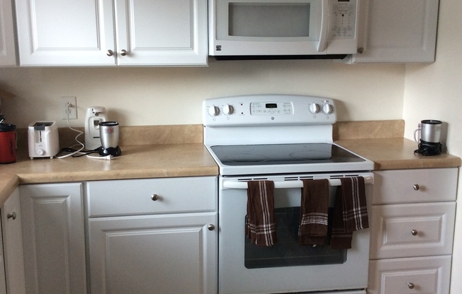 Spacious Townhouse Recently Updated
