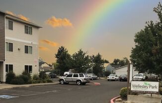 Wellesley Park Apartments Live here!