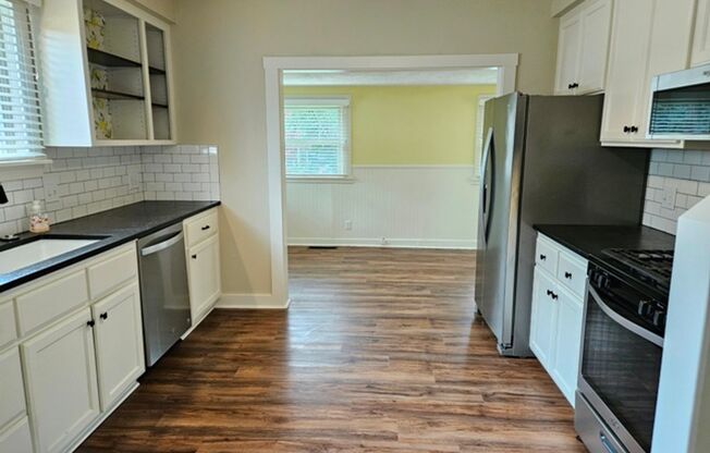 4Bd/1Ba two story home - For viewing