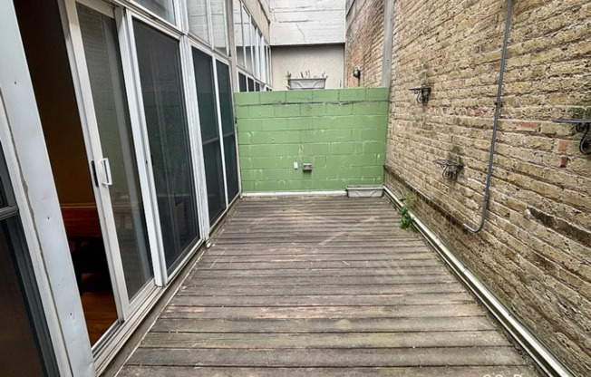 1 bed, 1 bath, 650 sqft, $1,945, Unit 121