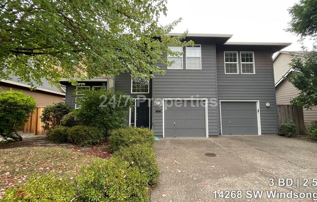 Inviting 3 BD | 2.5 BA Home w/ Massive Backyard and Deck! - Tigard