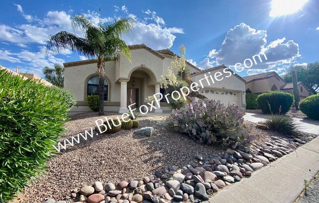 1495 W FAIRWAY WOOD CT