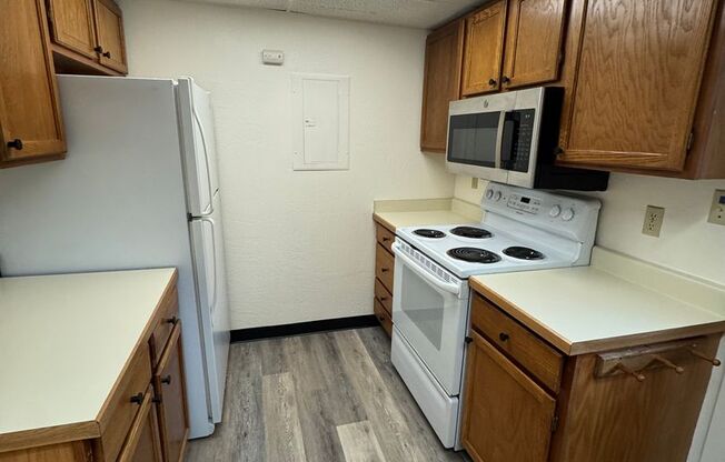 1752 W 11th Ave - CJ