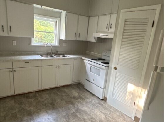 810 4 ST