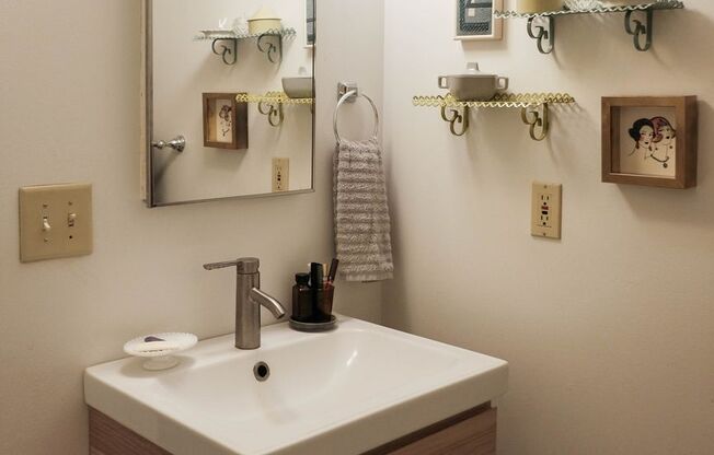 1 bed, 1 bath, 510 sqft, $1,750, Unit Unit 312