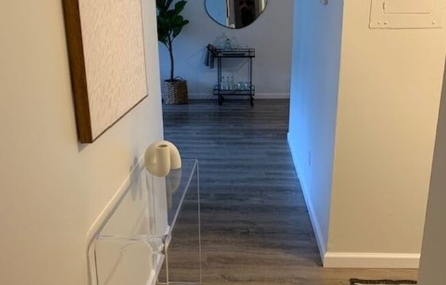 2 beds, 1 bath, 925 sqft, $1,489, Unit 2653-101