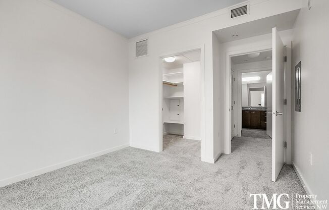 Studio, 1 bath, 556 sqft, $1,425, Unit 205