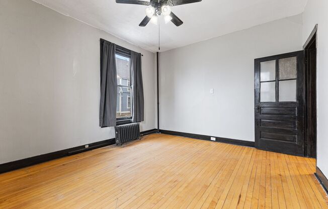 1 bed, 1 bath, 582 sqft, $895, Unit 11