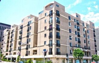 625 S Berendo St Apt 112