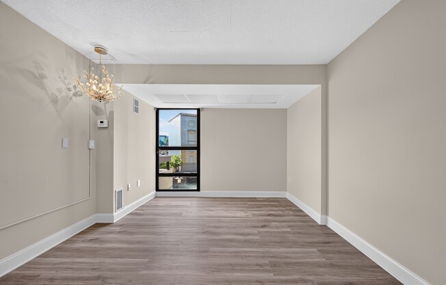 2 beds, 1 bath, 890 sqft, $3,500, Unit 308