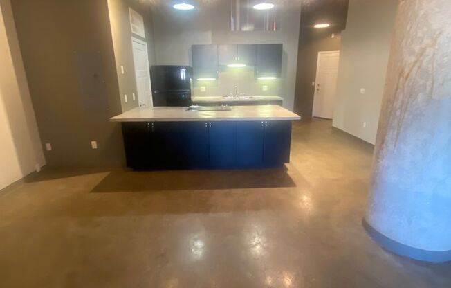 1 bed, 1 bath, 1,226 sqft, $858, Unit 202