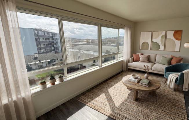 3 beds, 1 bath, $2,895, Unit R-412