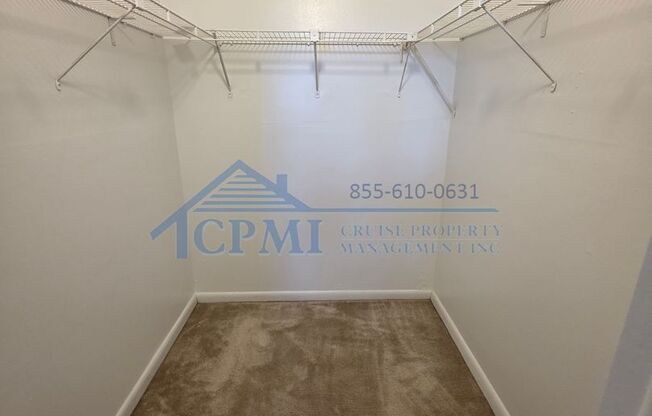 2 beds, 1 bath, 896 sqft, $2,250, Unit B405