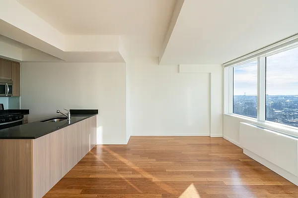 Studio, 1 bath, $3,795, Unit 23G