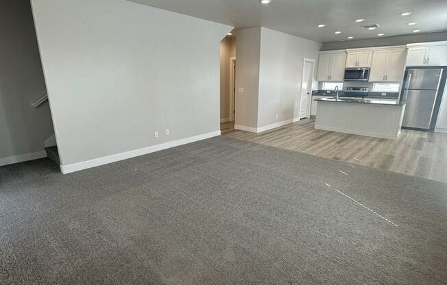 A 2 BED, 2.5 BATH DEAL THAT'S UNBOO-LIEVABLE! CLEARFIELD + 2 WEEKS FREE!