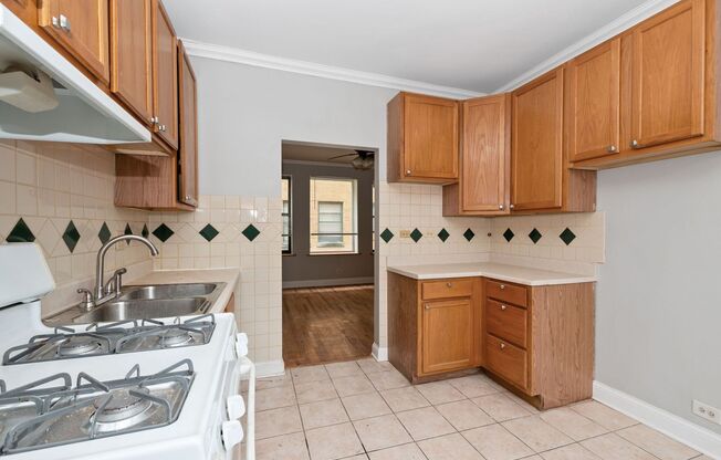 One Bedroom Available in South Shore