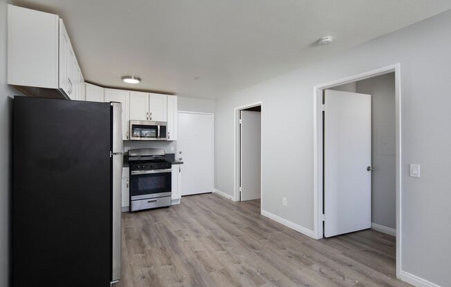 1 bed, 1 bath, 475 sqft, $1,795, Unit 8914-14