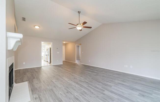 1059 BECKSTROM DR