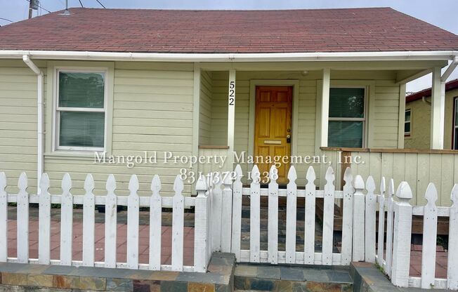 2-Bedroom PLUS Loft Home Downtown Monterey