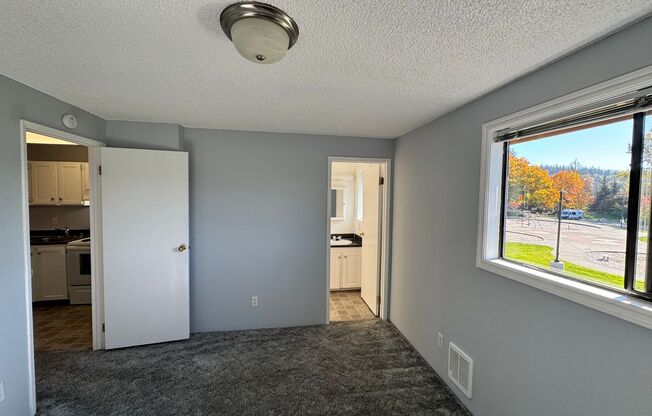 1 bed, 1 bath, $1,125, Unit 45