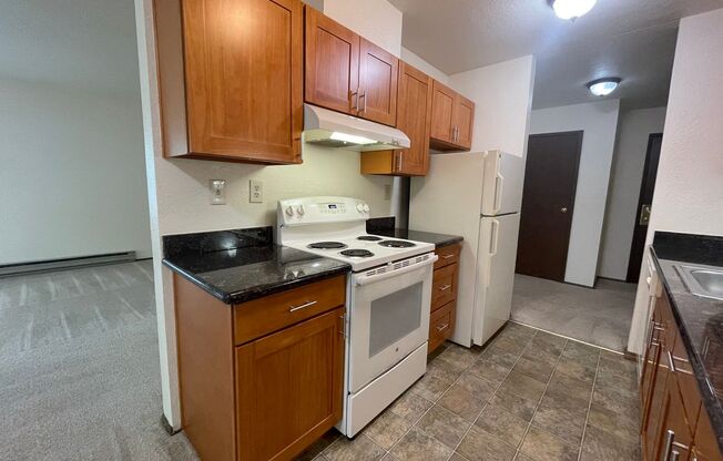 2 beds, 1 bath, 950 sqft, $2,295, Unit 2026 Preleasing - 2 Bedroom