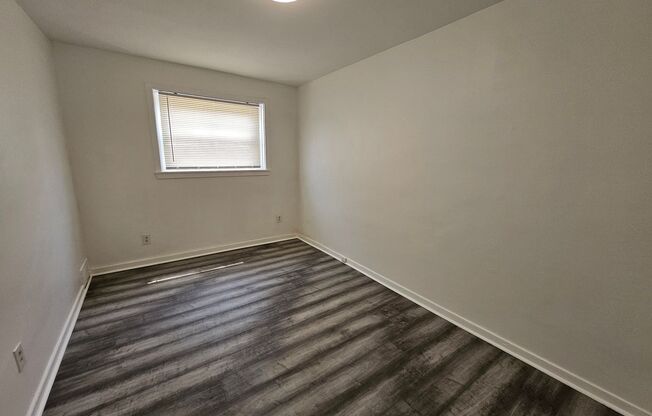 3 beds, 1 bath, $2,000